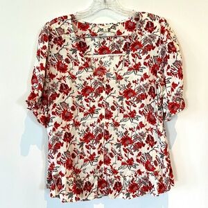 Lucky Brand Floral Short Sleeve V-Neck Top Shirt Blouse. Peplum Hem. size small